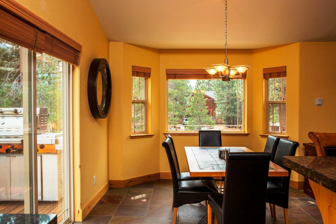 5-Star Luxury Tahoe Cabin! Great Location! Pool Table!Darts! Poker! Ping Pong! Games! South Lake Tahoe Exterior foto
